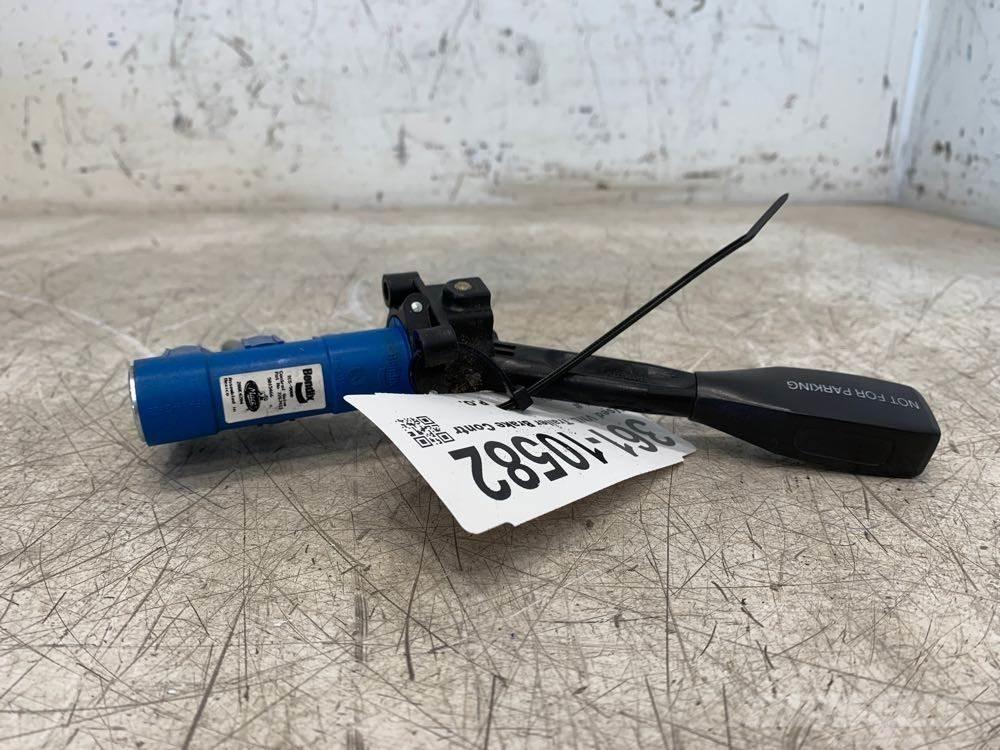 Volvo VNL Other components