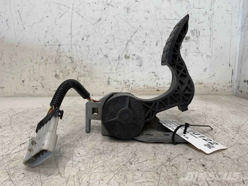 Volvo VNL Other components