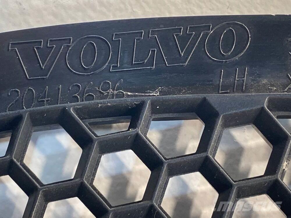 Volvo VNL Other components
