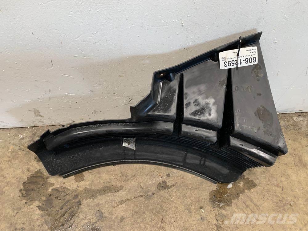 Volvo VNL Other components