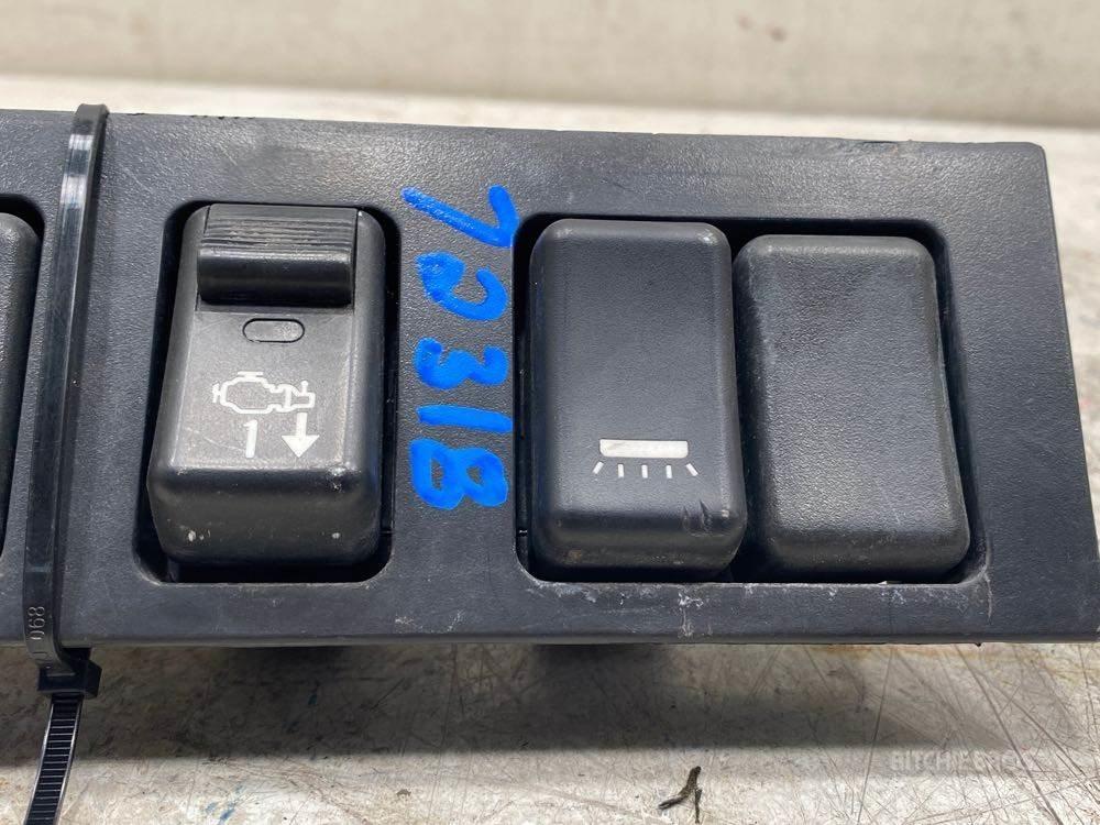 Volvo VNL Electronics