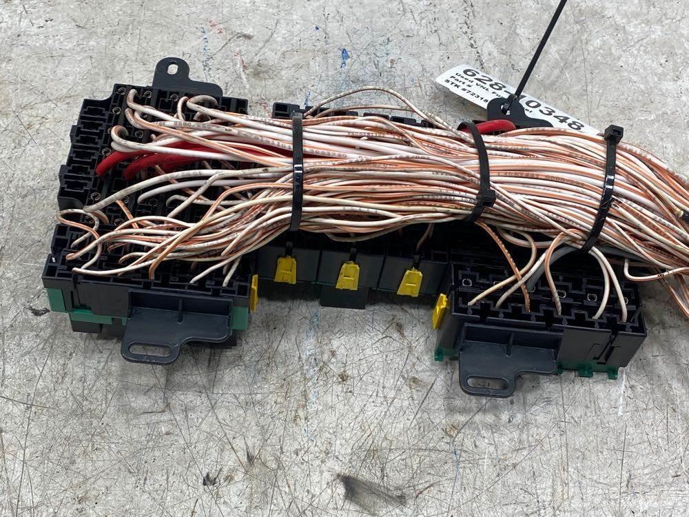 Volvo VNL Electronics