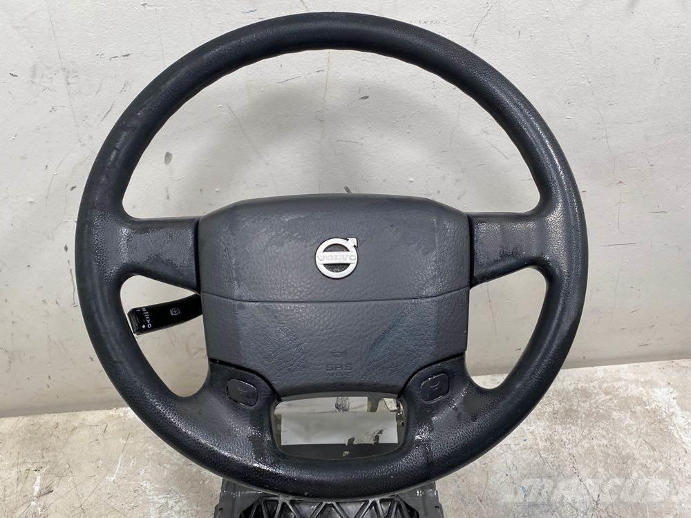 Volvo VNL Other components