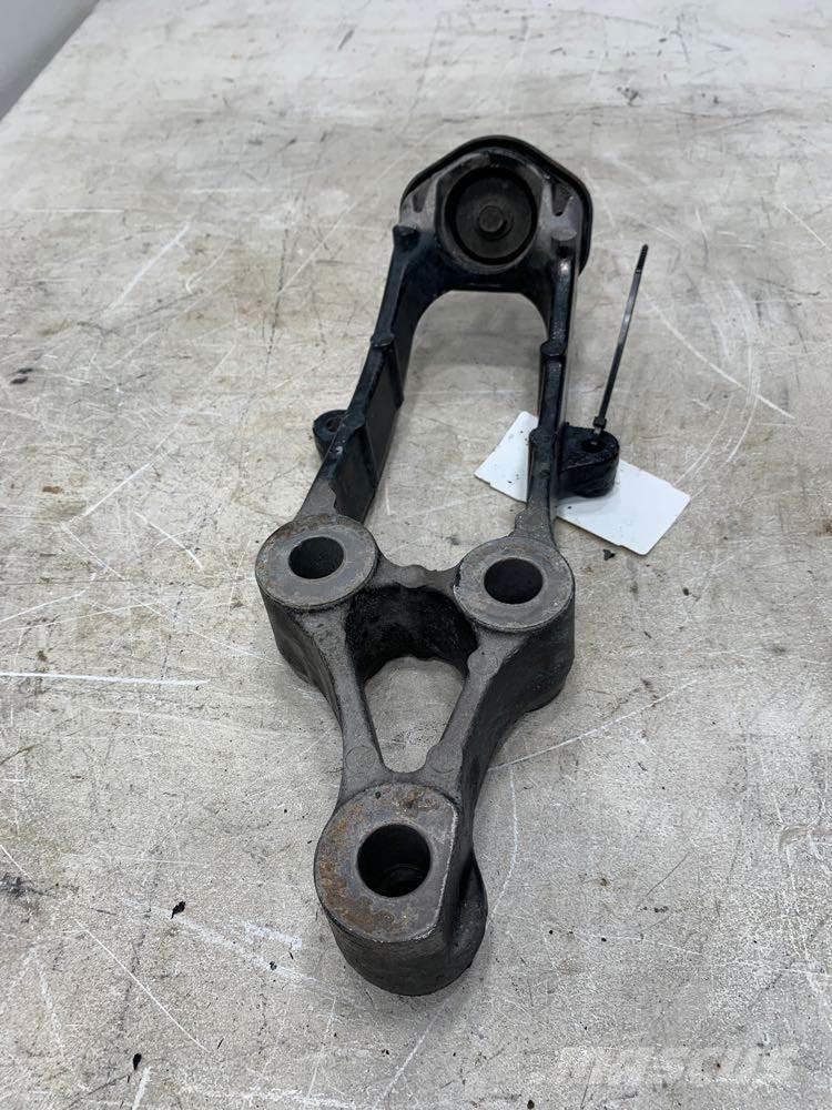 Volvo VNL Other components