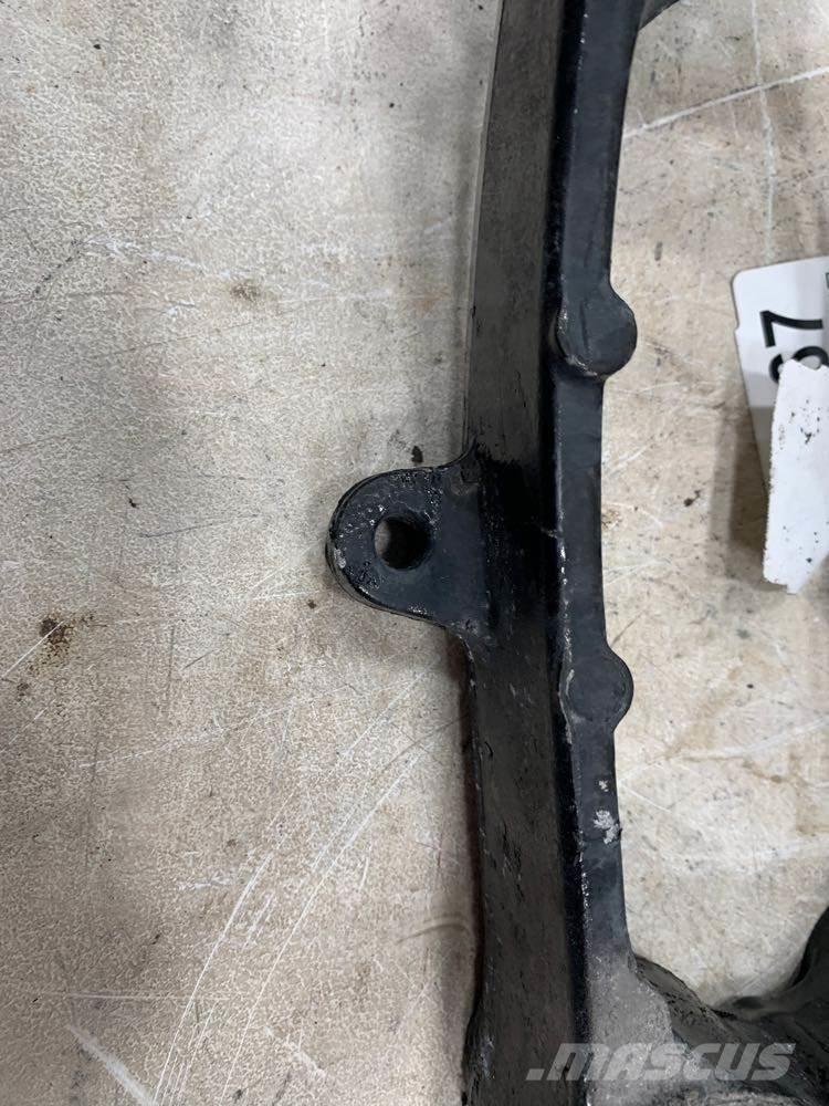 Volvo VNL Other components