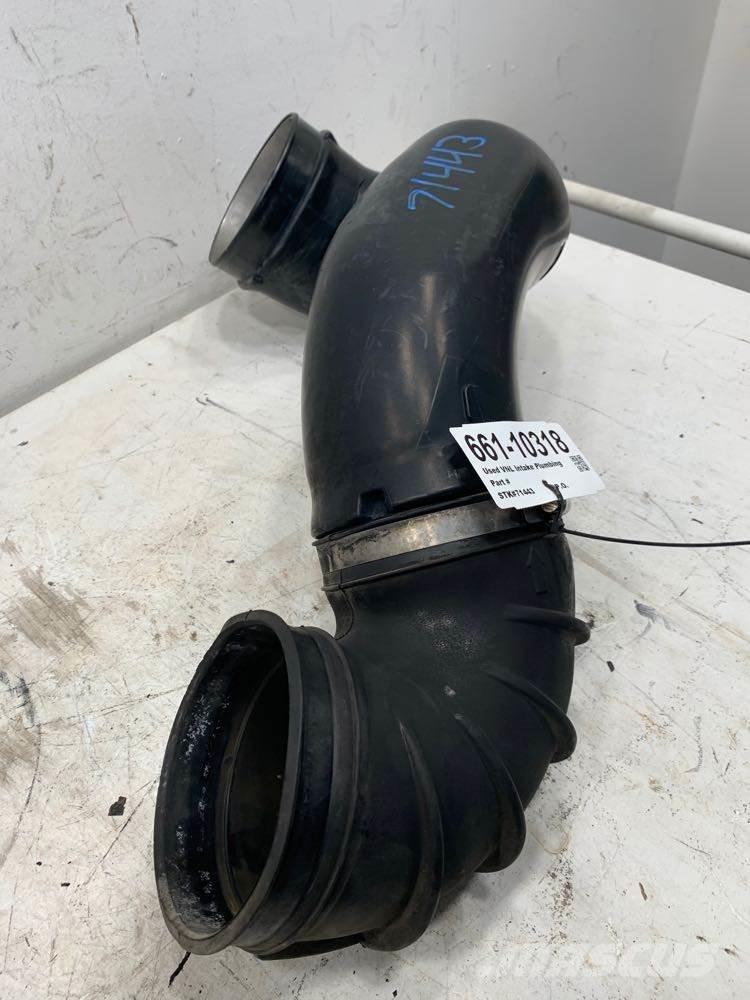 Volvo VNL Other components