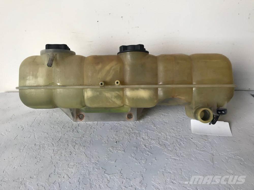 Volvo VNL Other components