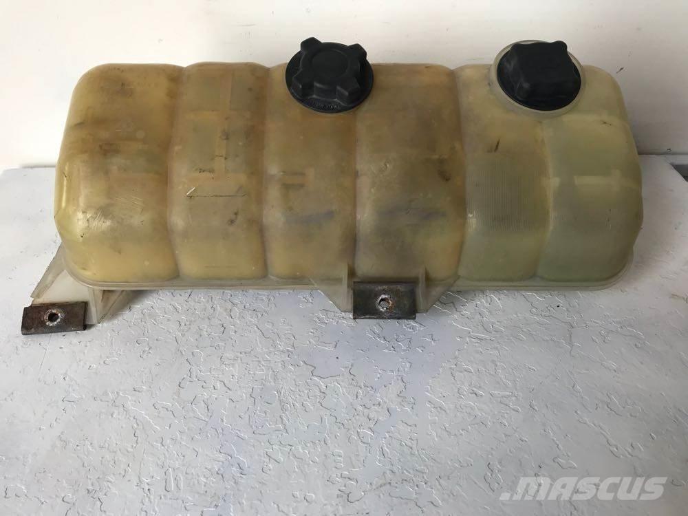 Volvo VNL Other components