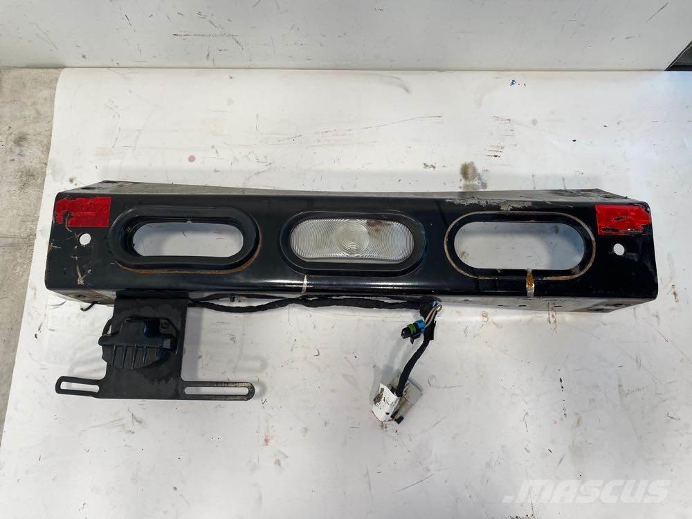 Volvo VNL Other components