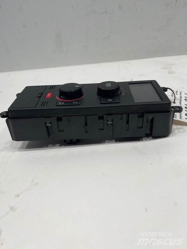 Volvo VNM Electronics