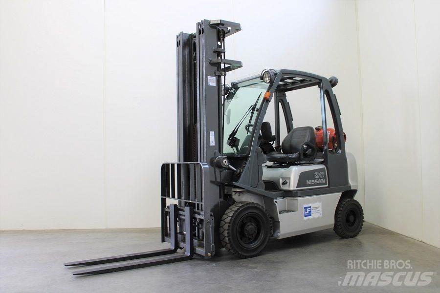 Nissan U1D2A20LQ LPG trucks