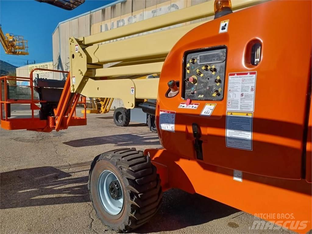 JLG 450AJ Articulated boom lifts