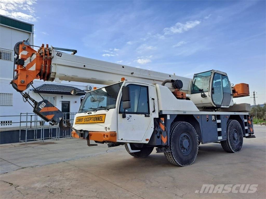 Terex AC40 All terrain cranes