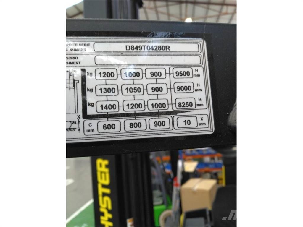 Yale MR14 Reach truck
