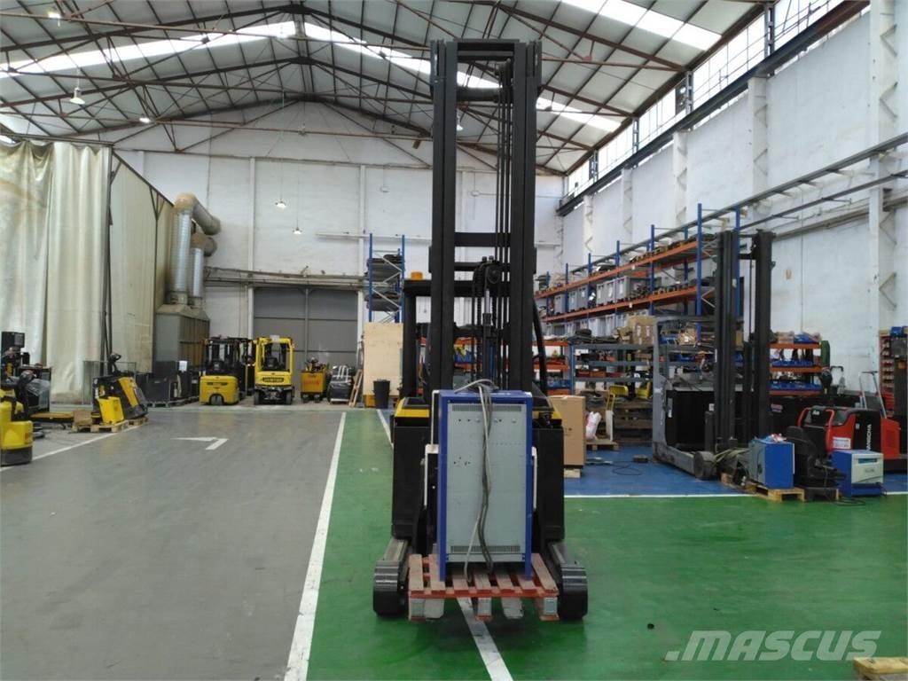 Yale MR14 Reach truck