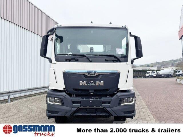 MAN TGS 33.440 6x4 BB Chassis Cab trucks