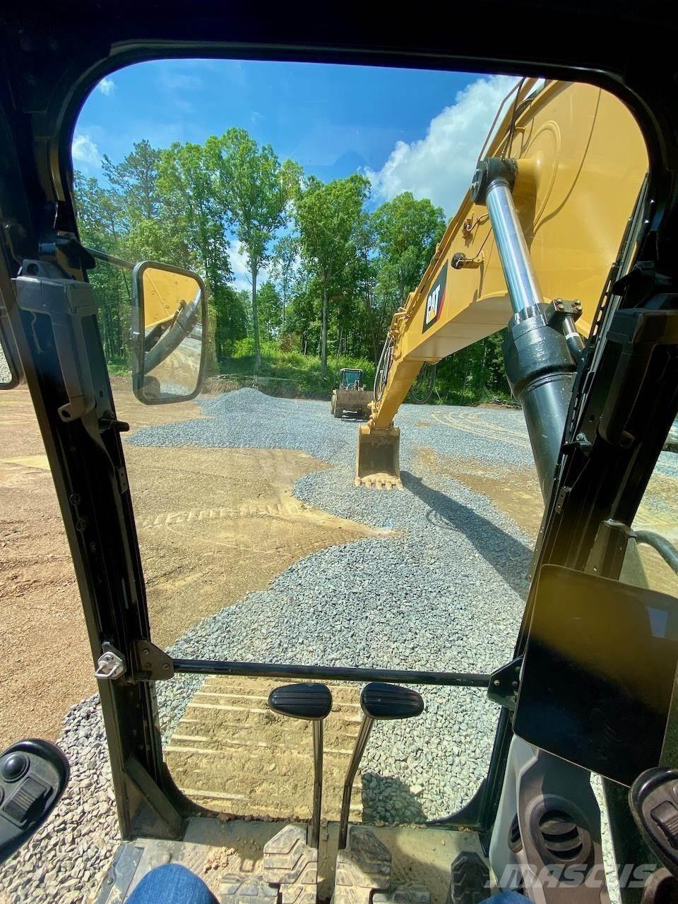 CAT 336 Crawler excavators