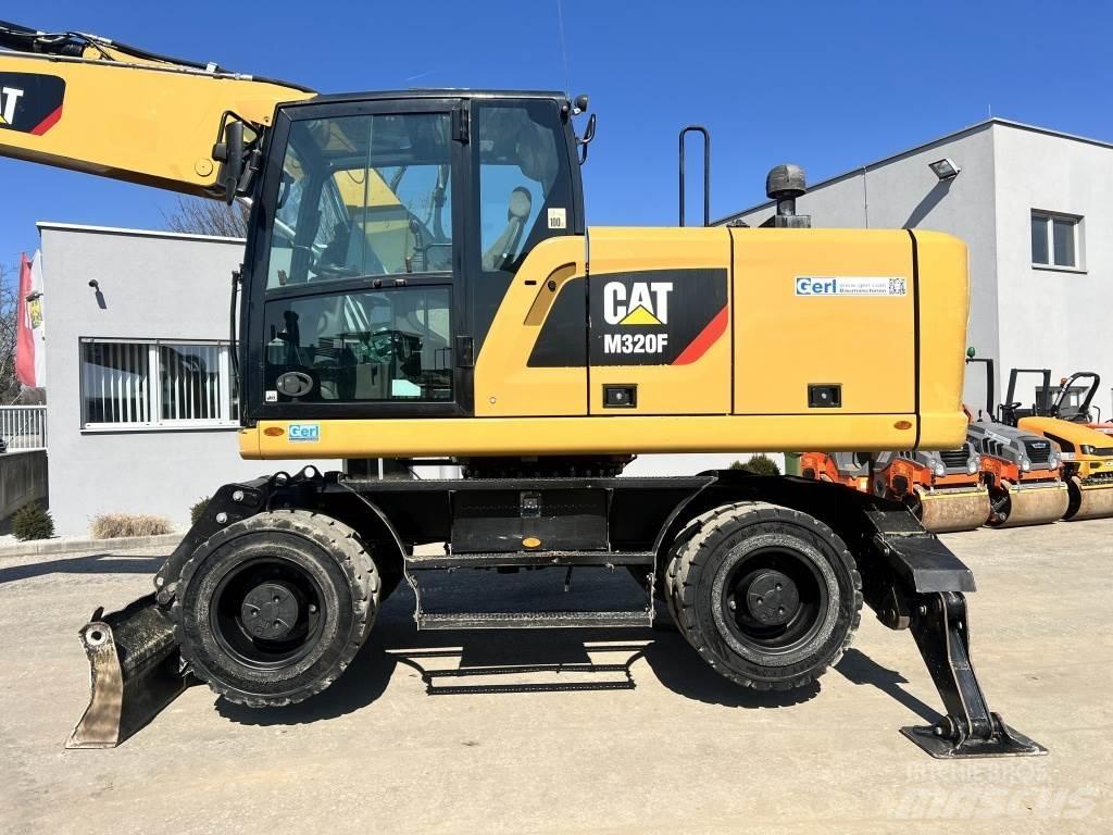 CAT M 320 F Wheeled excavators