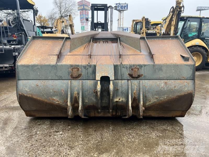 Liebherr Schaufel L 574 Wheel loaders