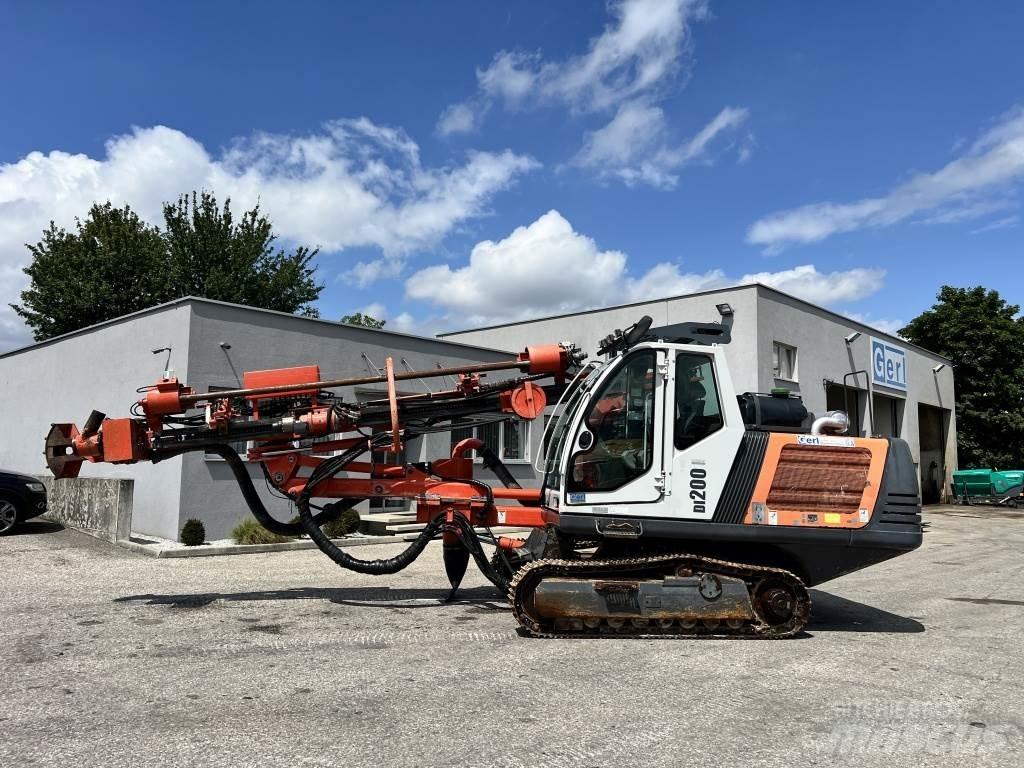 Sandvik DI 200 Drills