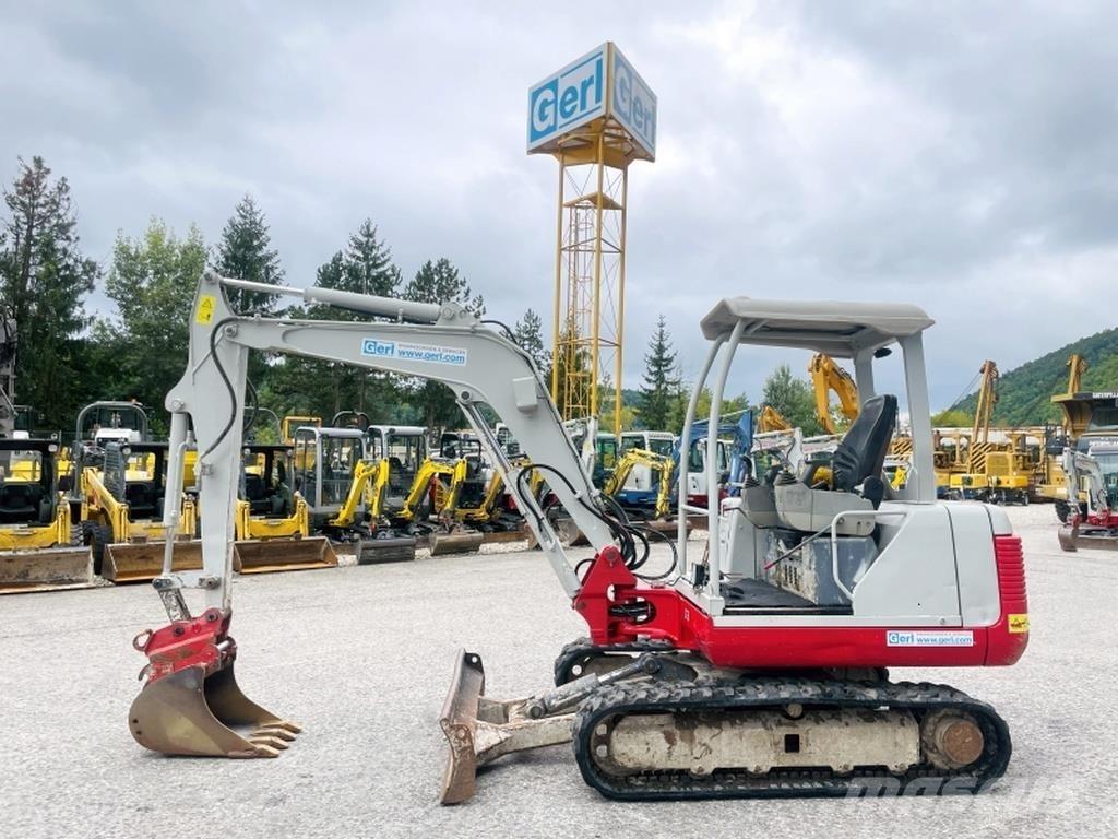 Takeuchi TB135 Mini excavators < 7t (Mini diggers)