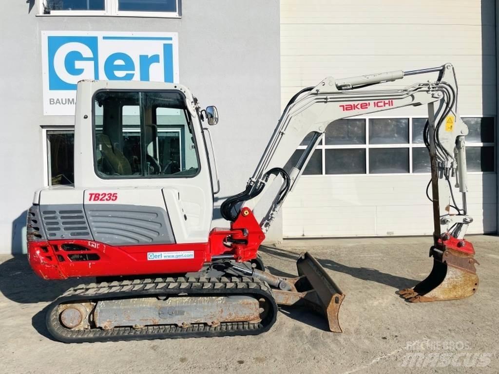 Takeuchi TB235 Mini excavators < 7t (Mini diggers)