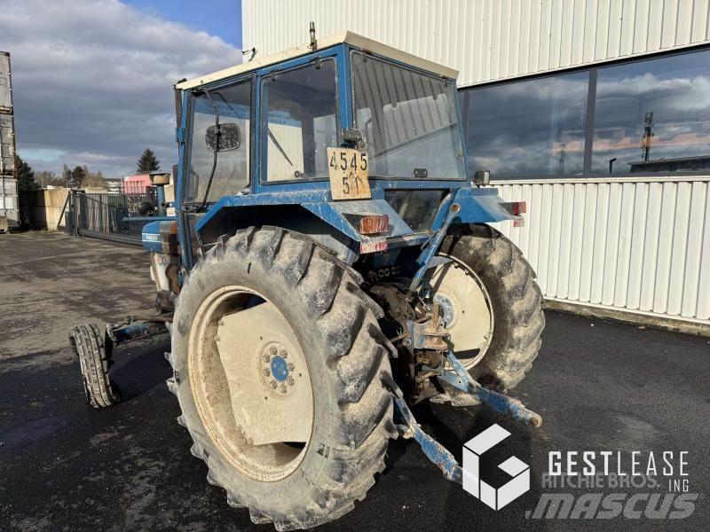 Ford 4610 Tractors
