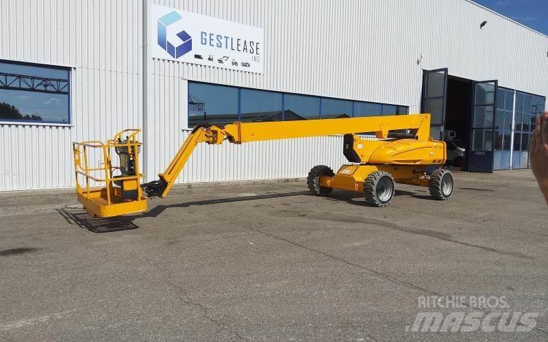 JLG M600JP Articulated boom lifts