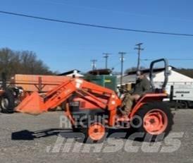 Kubota L3400 Tractors