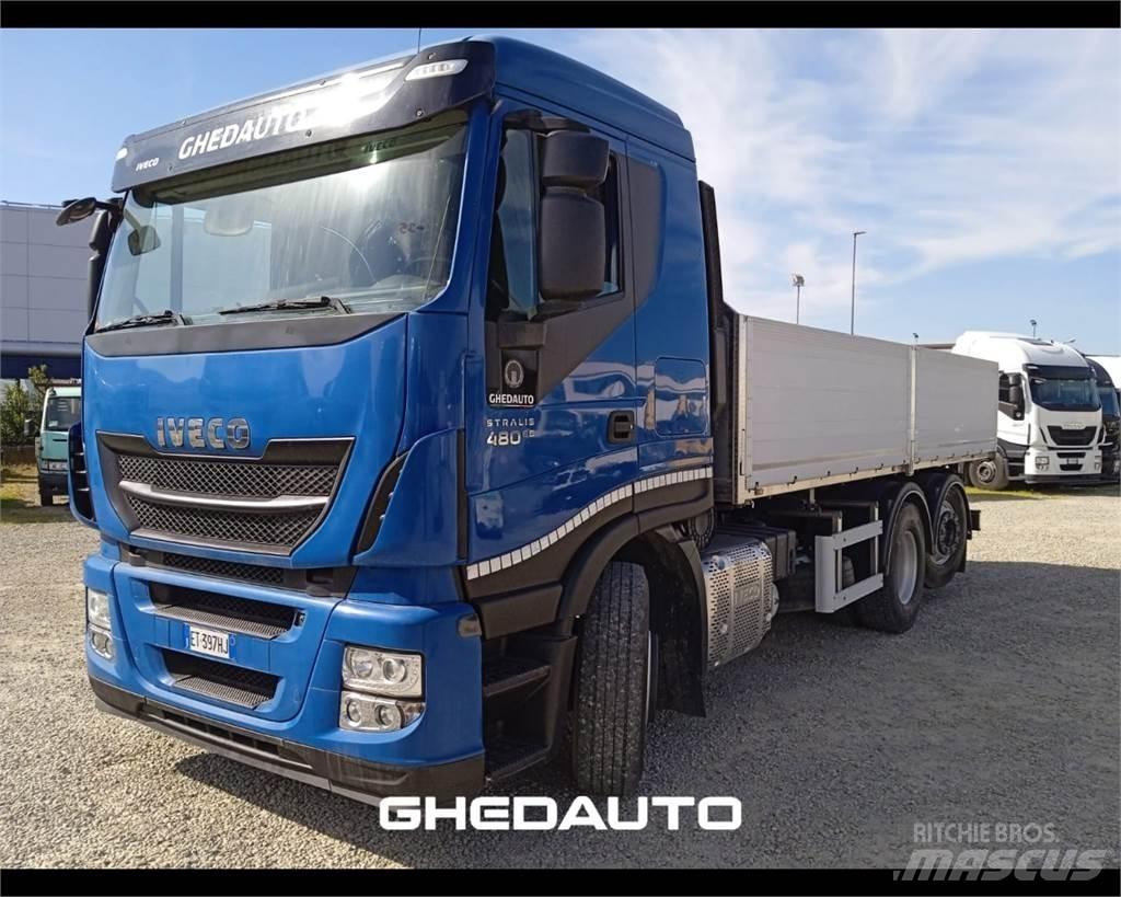 Iveco AS260S48Y Box trucks