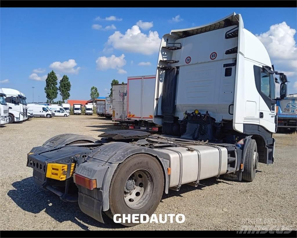 Iveco AS440S48 Box trucks