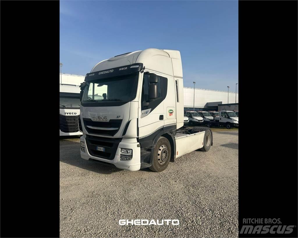 Iveco AS440S48 Box trucks