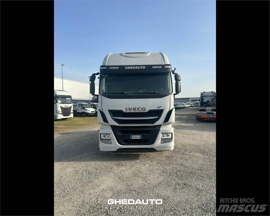 Iveco AS440S48 Box trucks