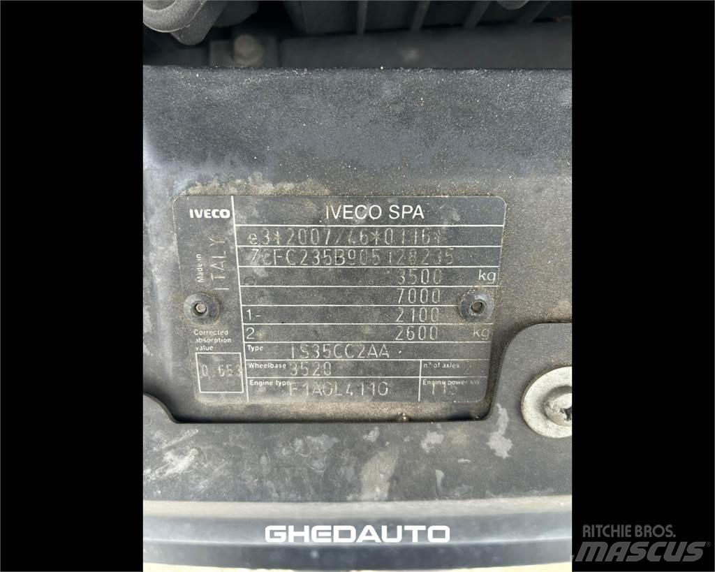 Iveco DAILY 35 Box body