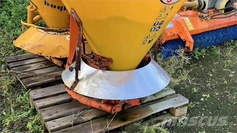 Agrex 300 Sand and salt spreaders