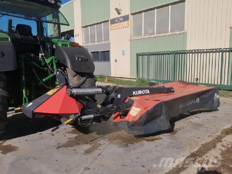Kubota DM3032 Mowers
