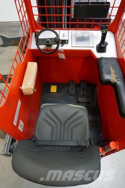 Dimos DMS20/48 4-way reach truck