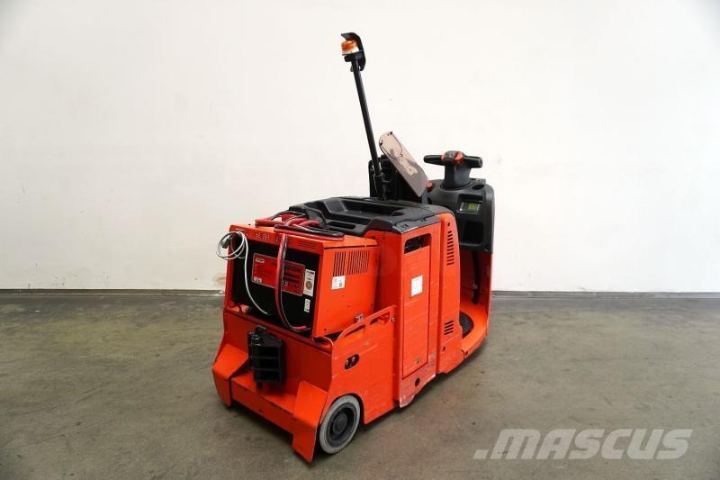 Linde P 30 132 Tow truck