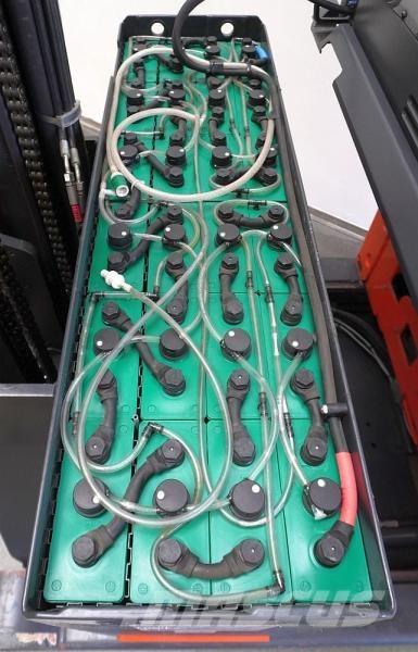 Linde R 16 113 Reach truck