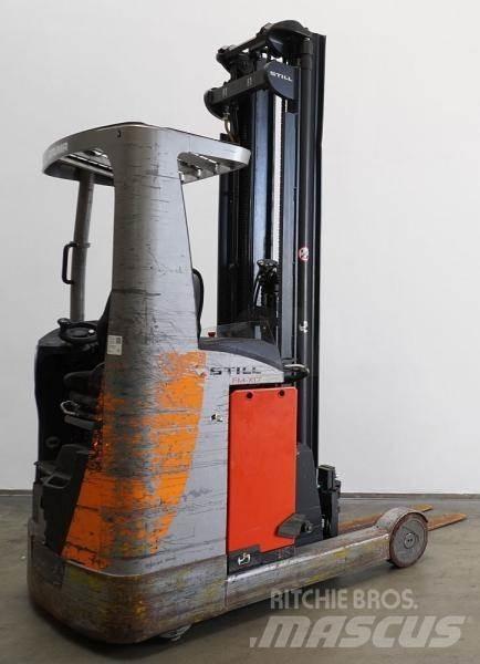 Still FM-X17 Reach truck