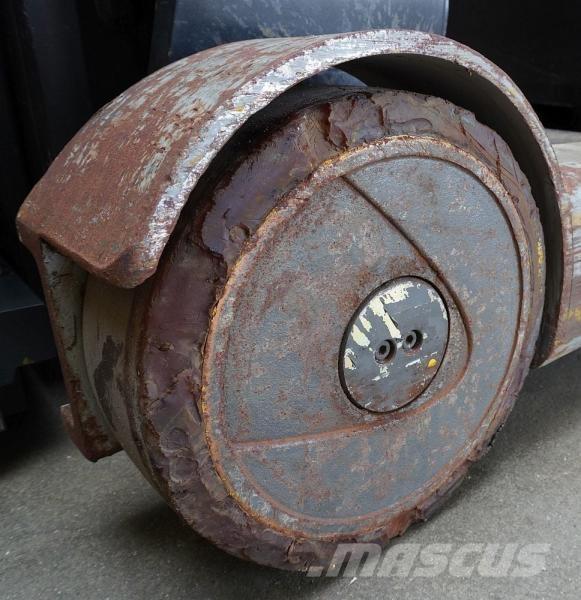 Still FM-X17 Reach truck