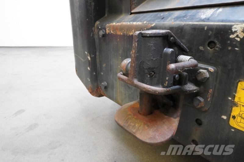 Still R07-25 Tow truck