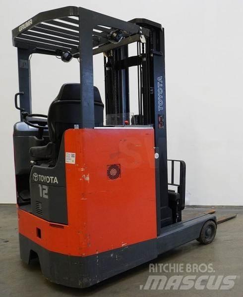 Toyota 6FBRE12 Reach truck