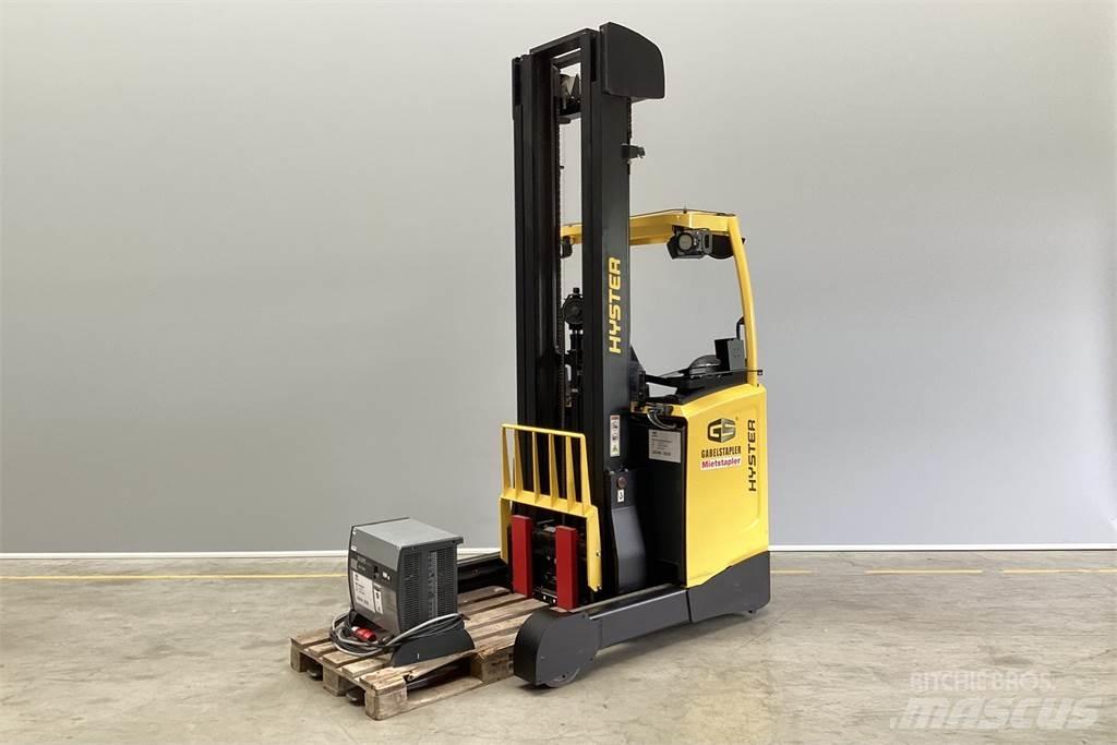 Hyster R1.4 Reach truck