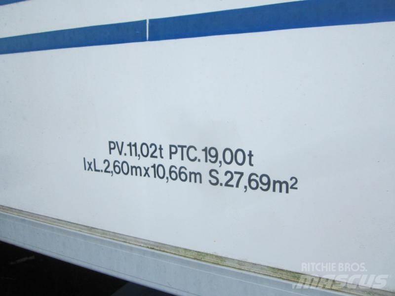 DAF CF75 250 Temperature controlled trucks