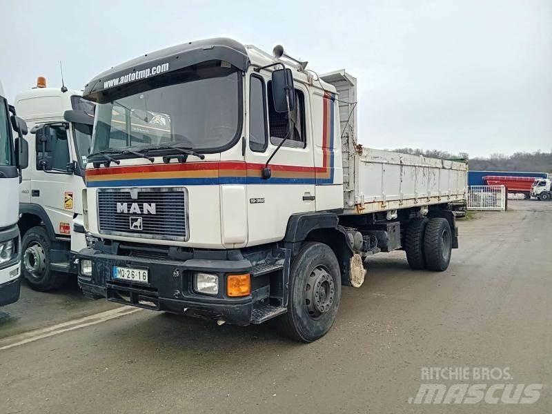 MAN 19.362 Tipper trucks