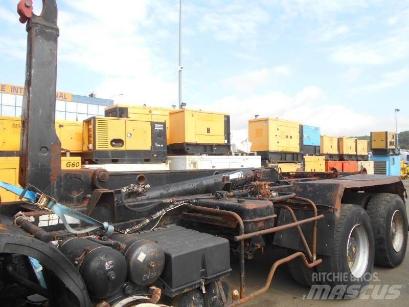 MAN 32.322 Demountable trucks