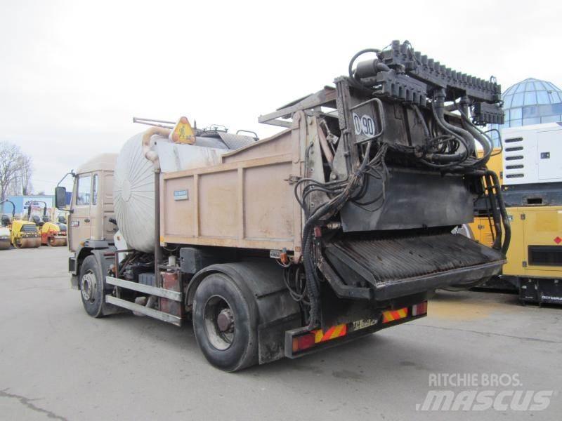 Renault G Tanker trucks