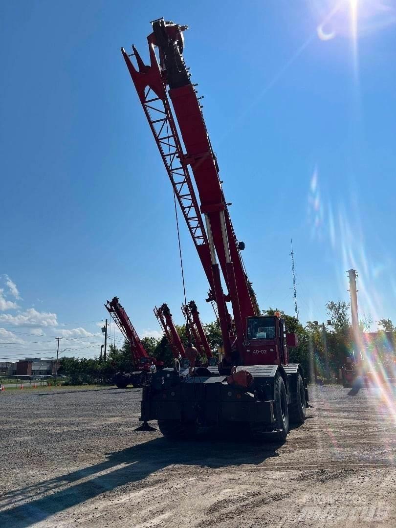 Grove RT740 Rough terrain cranes