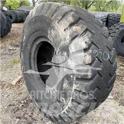 BKT 14.00X24 Tyres, wheels and rims